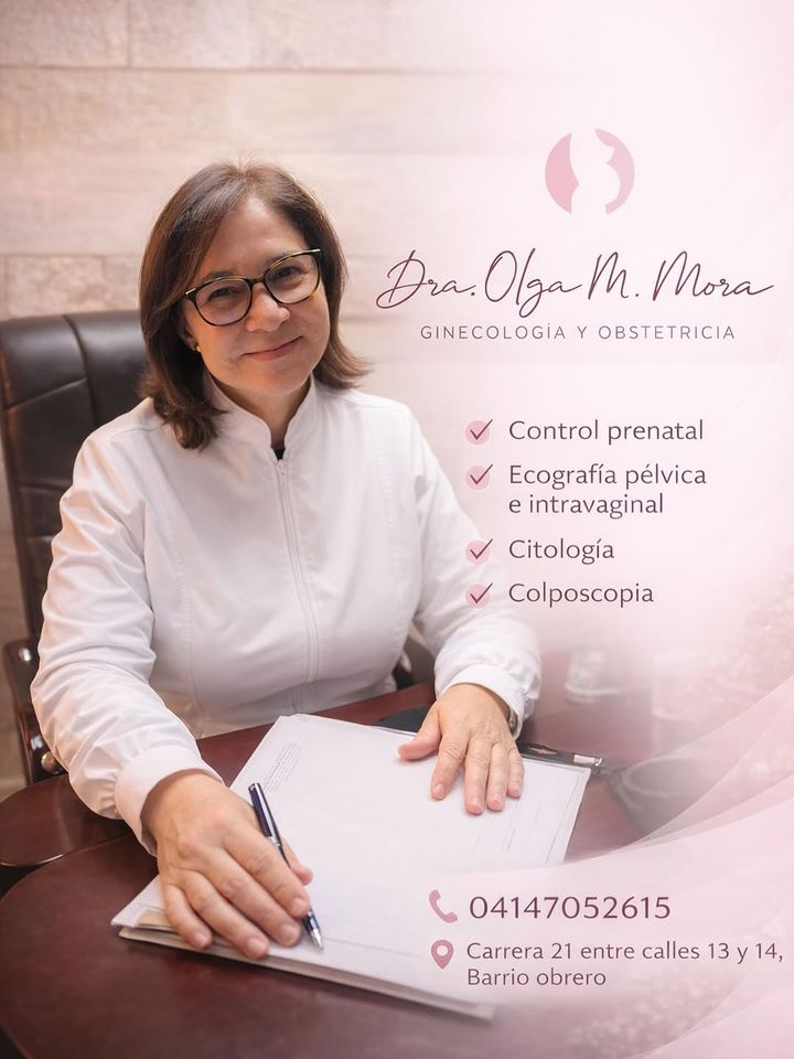 Dra. Olga Mora en su consultorio